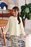 The Akari Simply Blouse - Baby Yellow