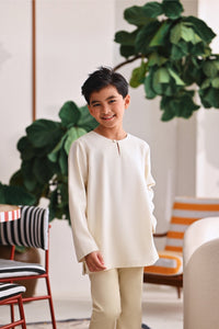 The Akari Kurta - Cream Stripe