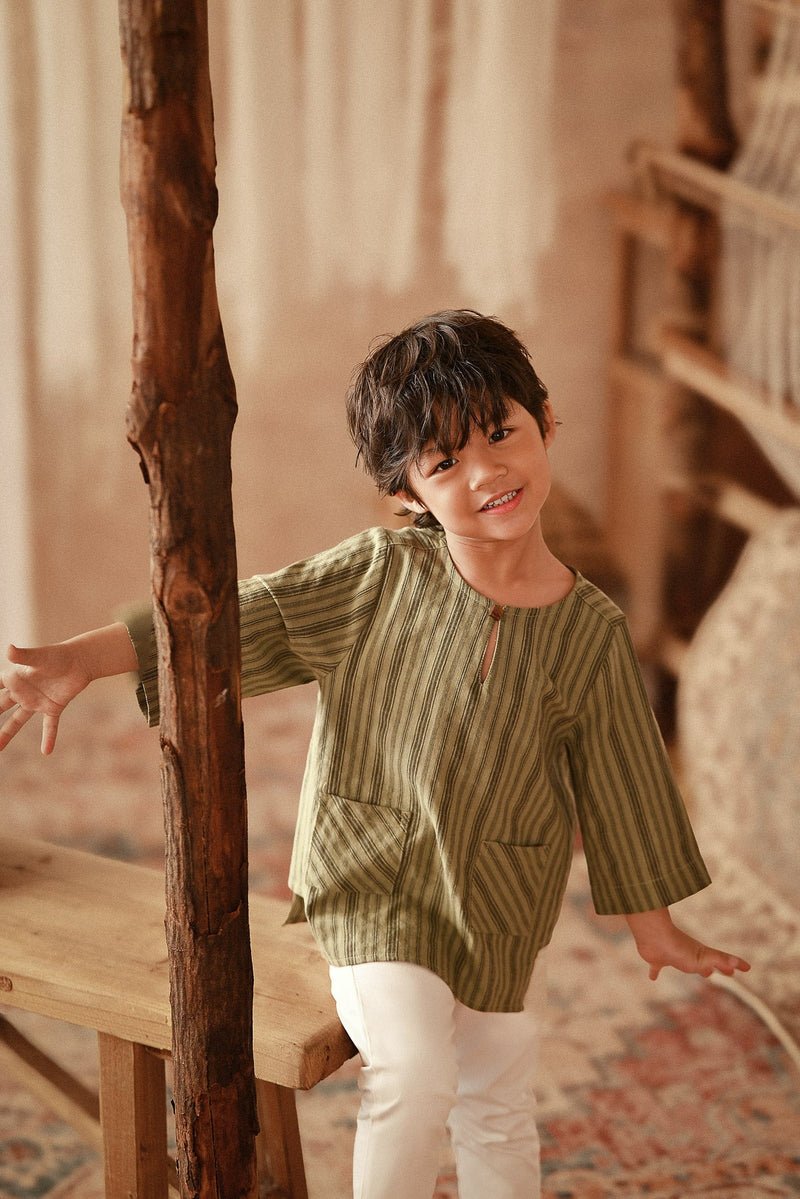 The Asal Kita 3/4 Sleeve Kurta - Mossryn