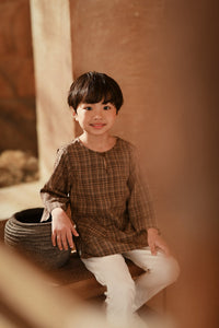 The Asal Kita 3/4 Sleeve Kurta - Linea Brown