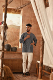 The Asal Kita Men 3/4 Sleeve Kurta - Grislyn