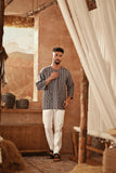 The Asal Kita Men 3/4 Sleeve Kurta - Grislyn