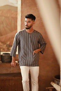 The Asal Kita Men 3/4 Sleeve Kurta - Grislyn