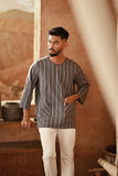 The Asal Kita Men 3/4 Sleeve Kurta - Grislyn