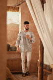 The Asal Kita Men 3/4 Sleeve Kurta - LightTwin