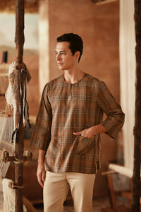 The Asal Kita Men 3/4 Sleeve Kurta - Pecan Tartan