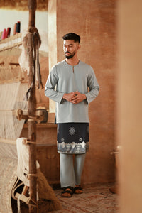 The Asal Kita Men Baju Melayu Teluk Belanga - Silver Blue