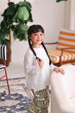 The Akari Simply Blouse - White