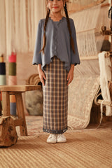 The Asal Kita Lace Skirt - Stone Canvas