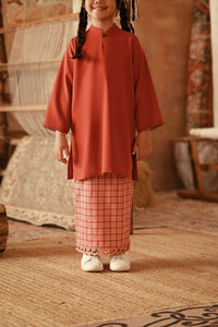 The Asal Kita Lace Skirt - Blushgrid