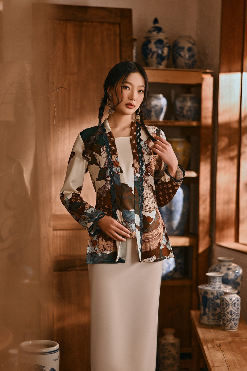 The Hariri Women Classic Kebaya Top - Amazon