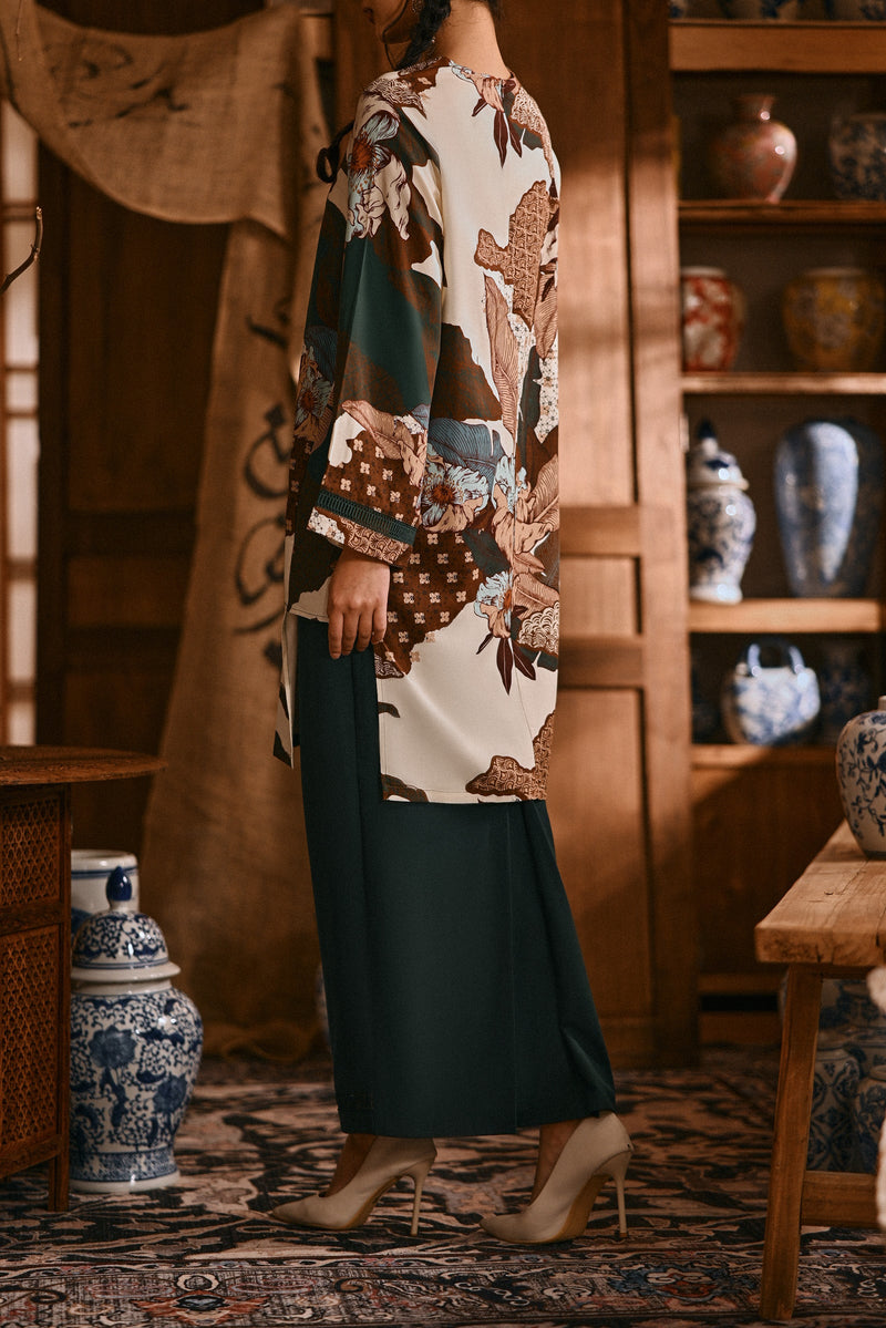 The Hariri Women Lace Skirt - Emerald Green