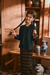 The Hariri Classic Kebaya Top - Emerald Green