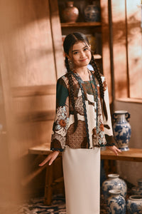 The Hariri Classic Kebaya Top - Amazon