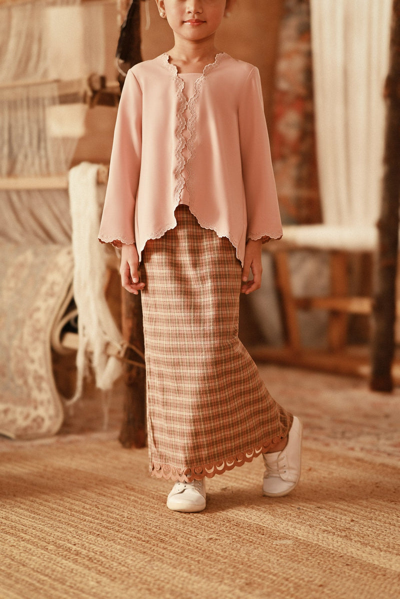 The Asal Kita Lace Skirt - Sienna Plaid