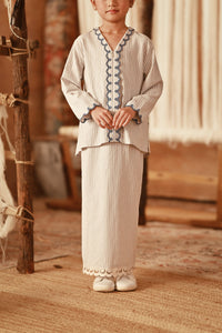 The Asal Kita Lace Skirt - Aureline