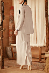 The Asal Kita Women Lace Skirt - Aureline