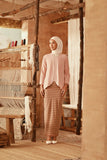 The Asal Kita Women Embellish Kebaya Top - Dusty Pink