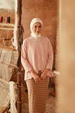 The Asal Kita Women Embellish Kebaya Top - Dusty Pink
