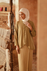 The Asal Kita Women Embellish Kebaya Top - Butter Olive