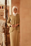 The Asal Kita Women Embellish Kebaya Top - Butter Olive