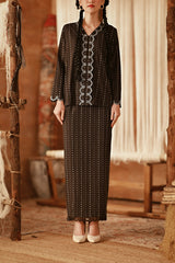 The Asal Kita Women Lace Skirt - Whisper Line