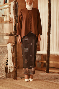 The Asal Kita Women Jacquard Skirt - Rusty Aman