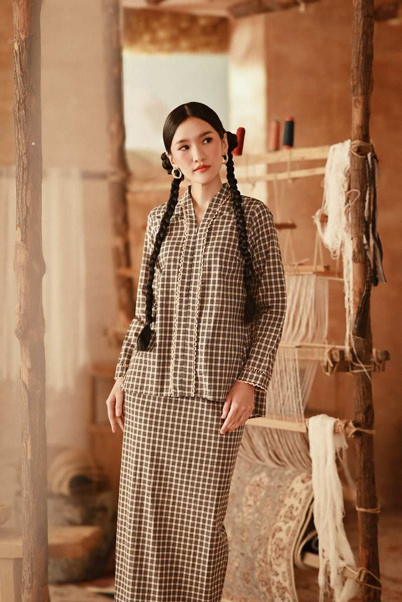 The Asal Kita Women Lace Kebaya Top - TimberCheck
