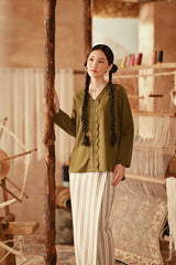 The Asal Kita Women Embroidered Kebaya Top - Green Olive