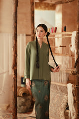 The Asal Kita Women Lace Kebaya Top - Sage Green