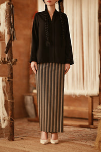 The Asal Kita Women Folded Skirt - Molten Richline