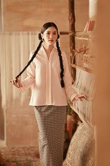 The Asal Kita Women Lace Kebaya Top - Creamy