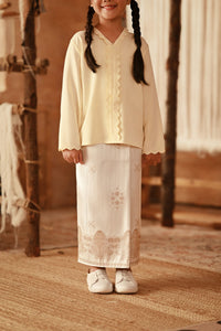 The Asal Kita Jacquard Skirt - Gardenia Aman