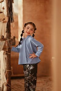 The Asal Kita Lace Kebaya Top - Ice Blue