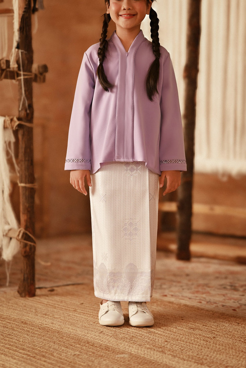 The Asal Kita Jacquard Skirt - Lavender Aman