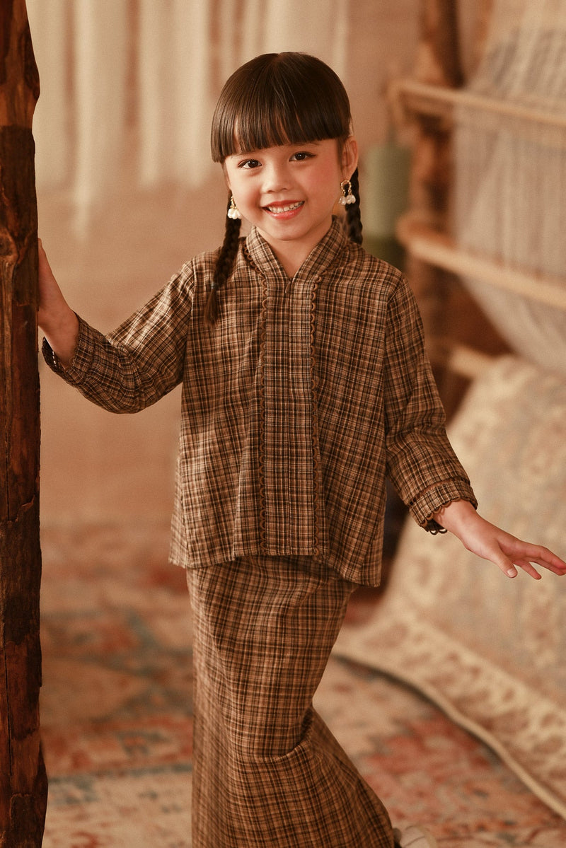 The Asal Kita Lace Kebaya Top - Linea Brown