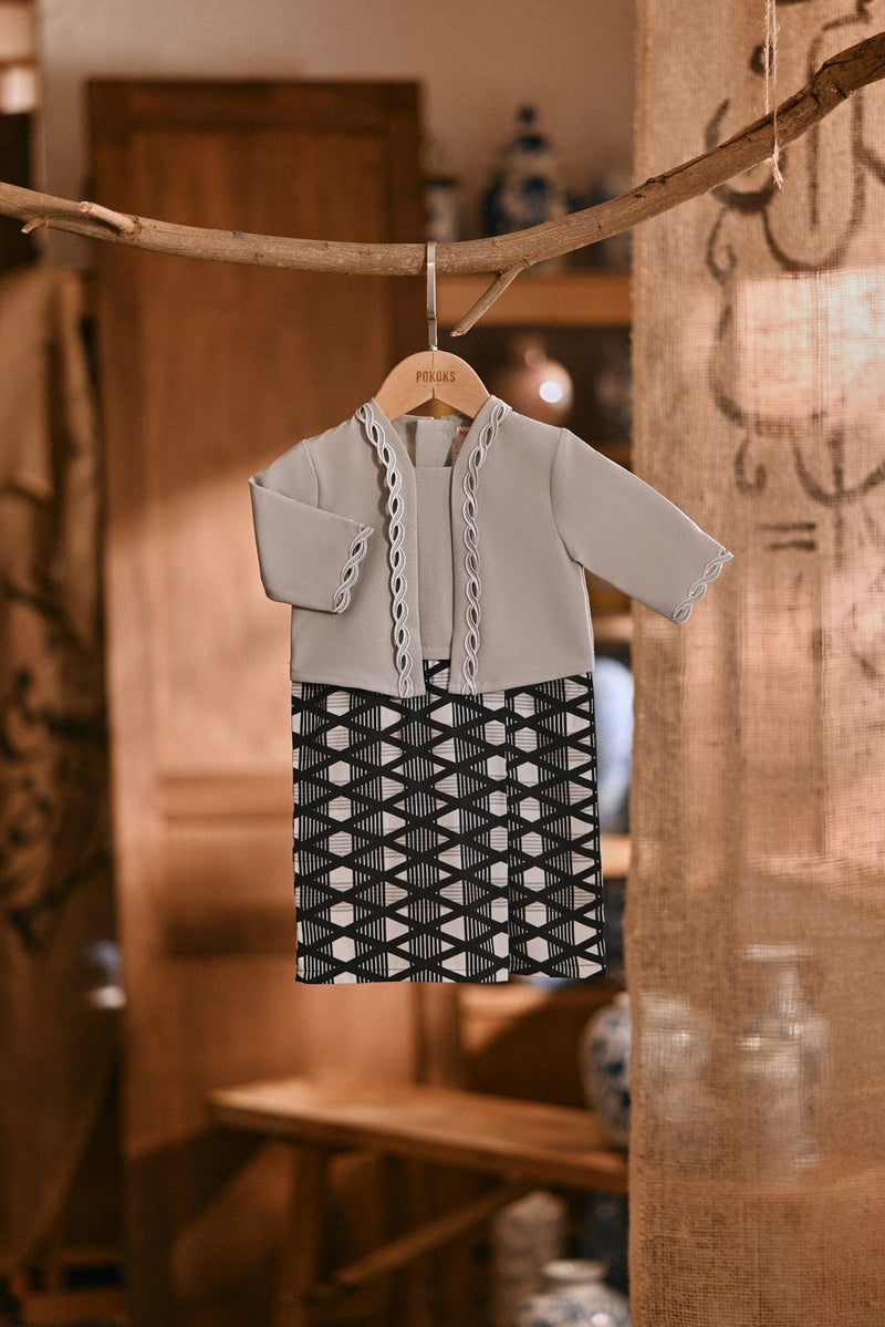 The Hariri Babies Classic Kebaya - Pautan
