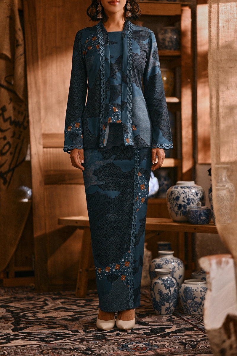 The Hariri Women Broderie Skirt - Teal Oasis