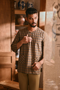 The Hariri Men 3/4 Sleeve Kurta - Sunleaf Grid