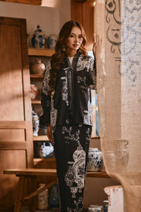 The Hariri Women Kebaya Robe - Empire