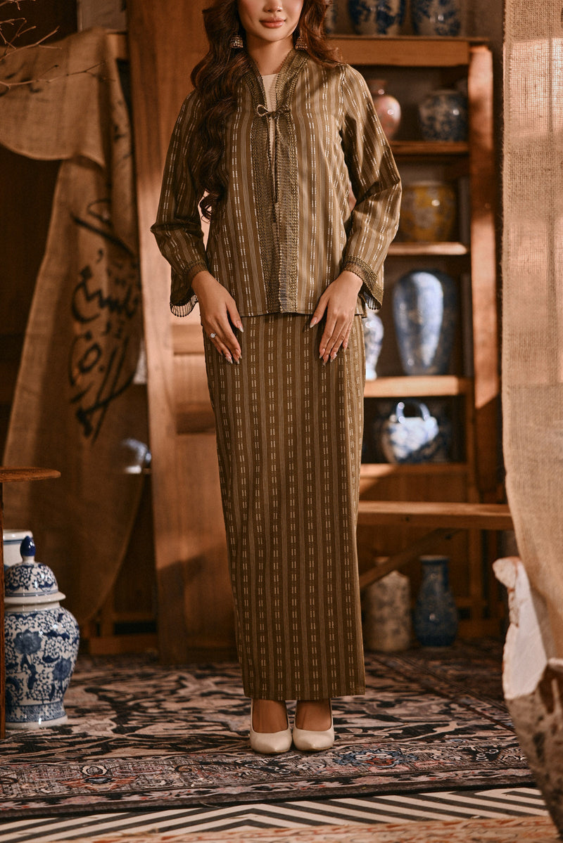 The Hariri Women Folded Skirt - Leafline