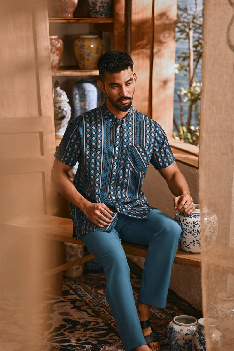 The Hariri Men Batik Shirt - Teal Borneo
