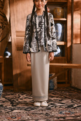 The Hariri Lace Skirt - Grey