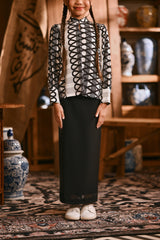 The Hariri Lace Skirt - Black