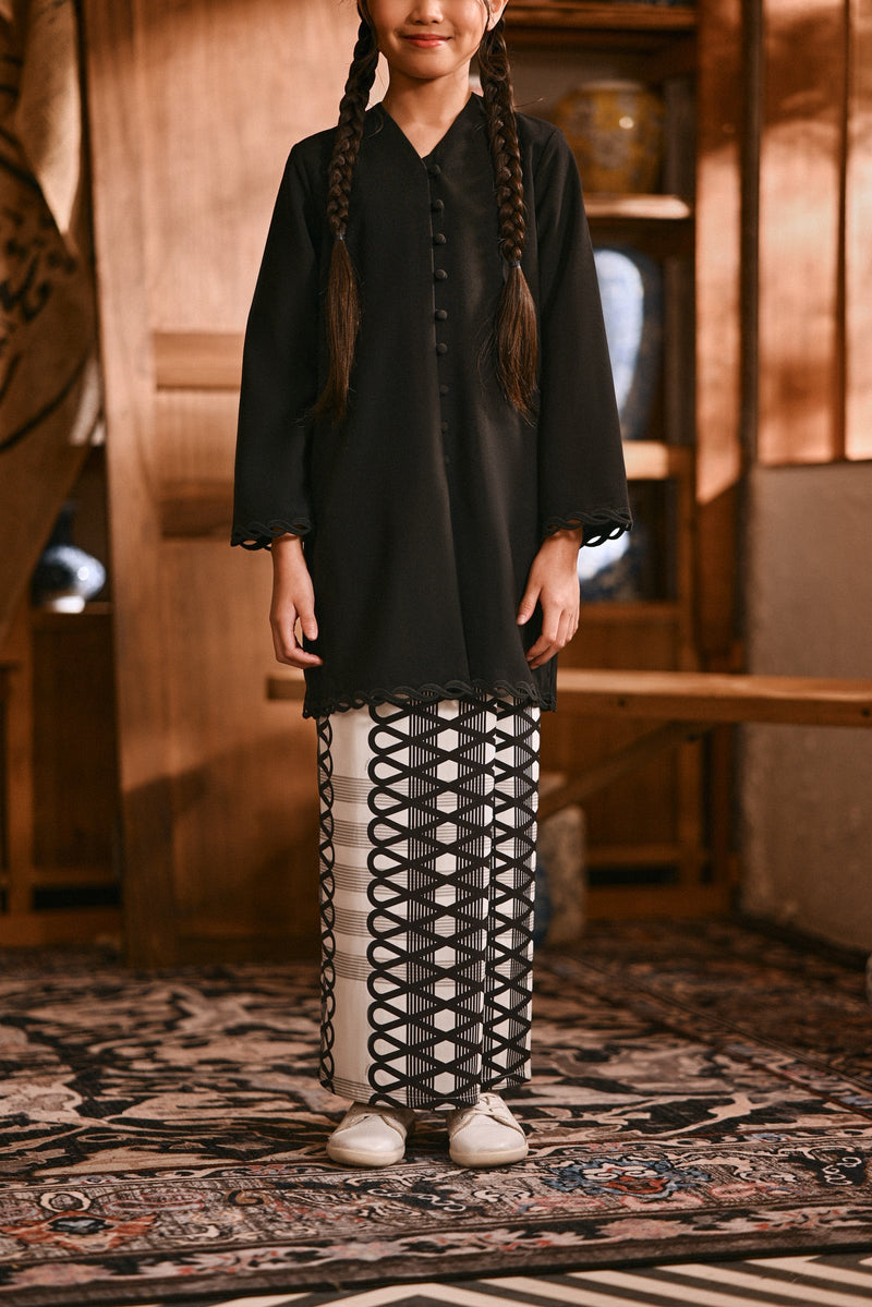 The Hariri Folded Skirt - Pautan