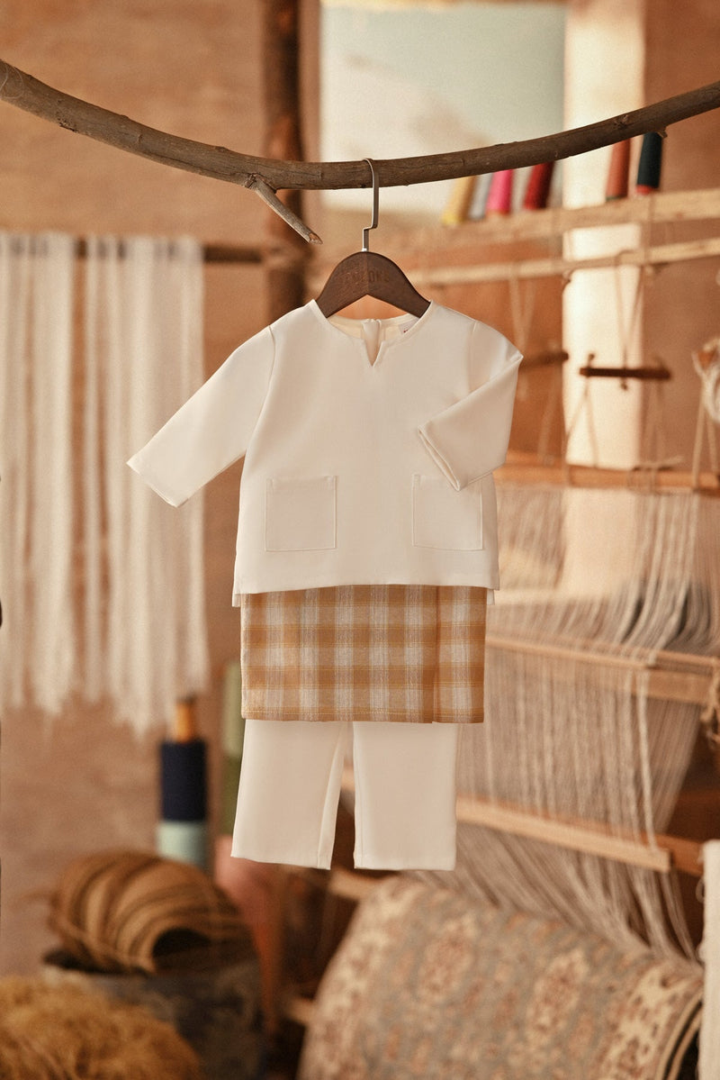 The Asal Kita Babies Baju Melayu Teluk Belanga - Whisper Cream