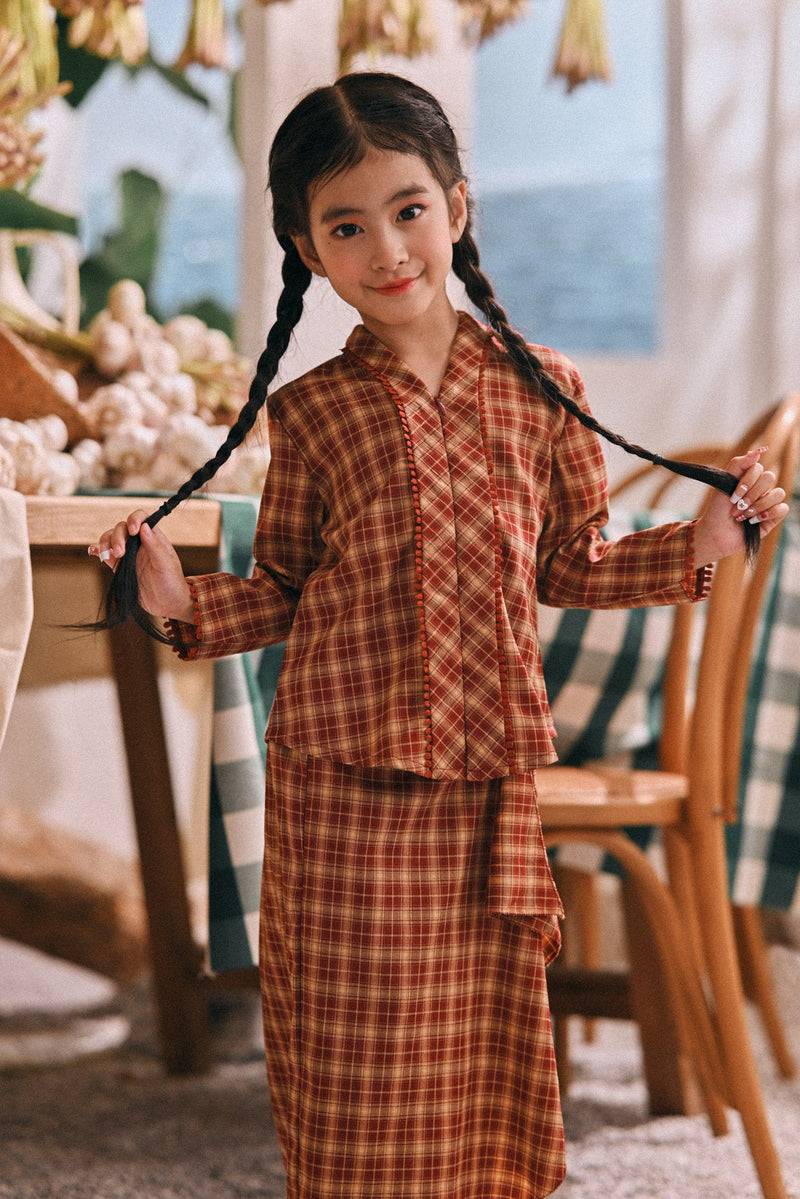 The Courtyard Kebaya Top - Russet Check