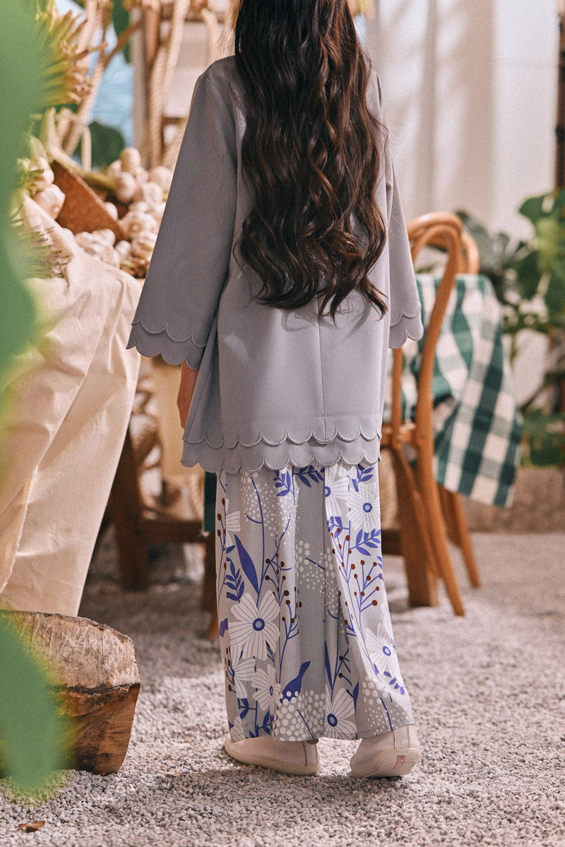 The Courtyard Back Pleated Skirt - Bucolic