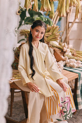 The Courtyard Kebarung Top - Pastel Yellow