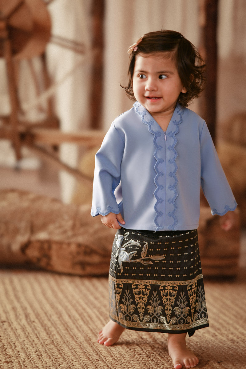 The Asal Kita Babies Embroidered Kebaya Top - Ice Blue